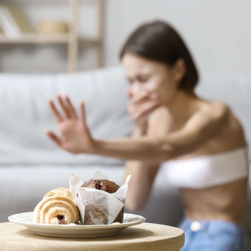 Signs and Symptoms of Anorexia Nervosa in Teens_
