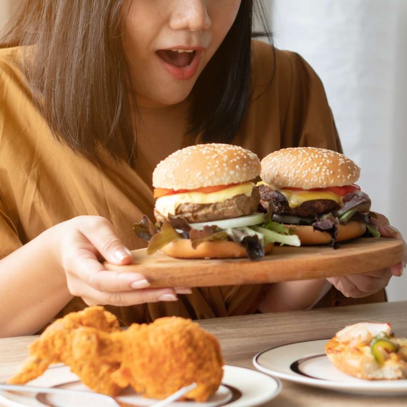 Signs and Symptoms of Binge Eating Disorder in Teens_