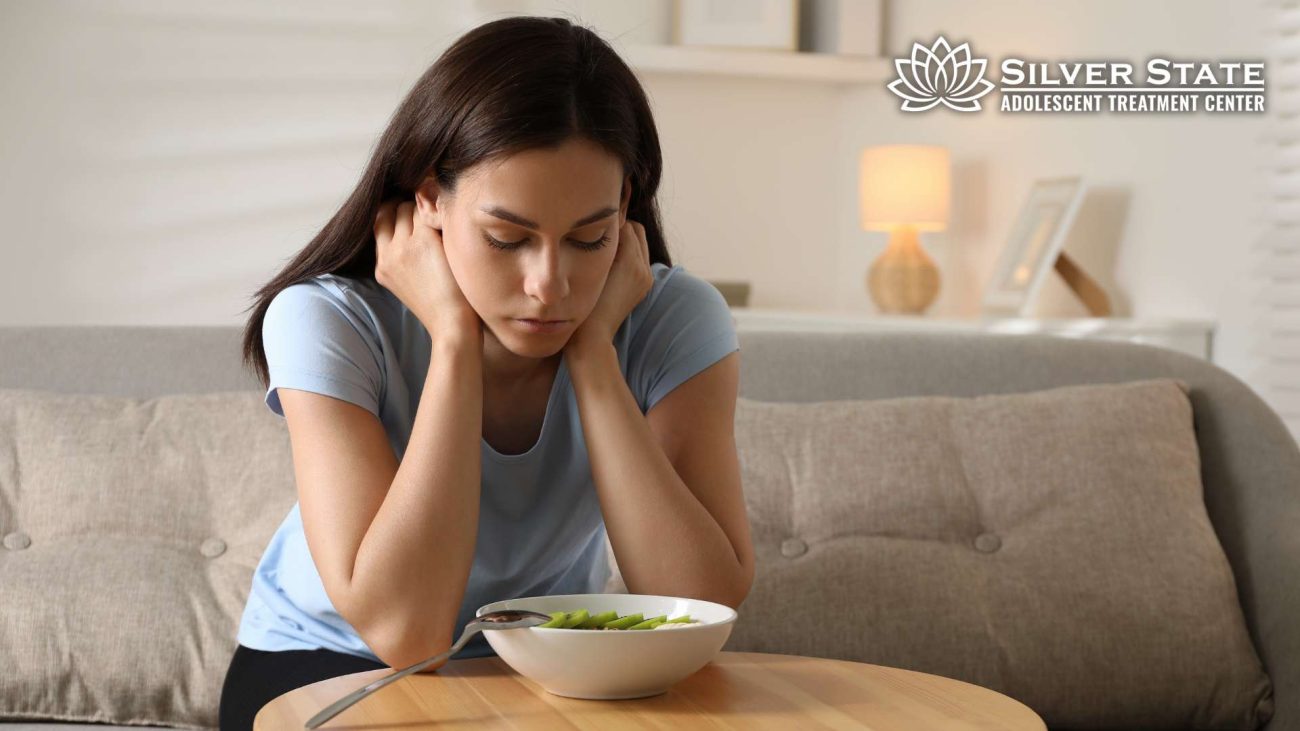 Teen Eating Disorder Risk Factors & Eating Disorders in Adolescents